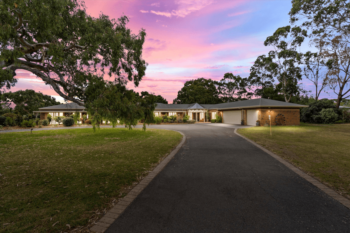 1 Glen Campbell Court, Sale, VIC 3850