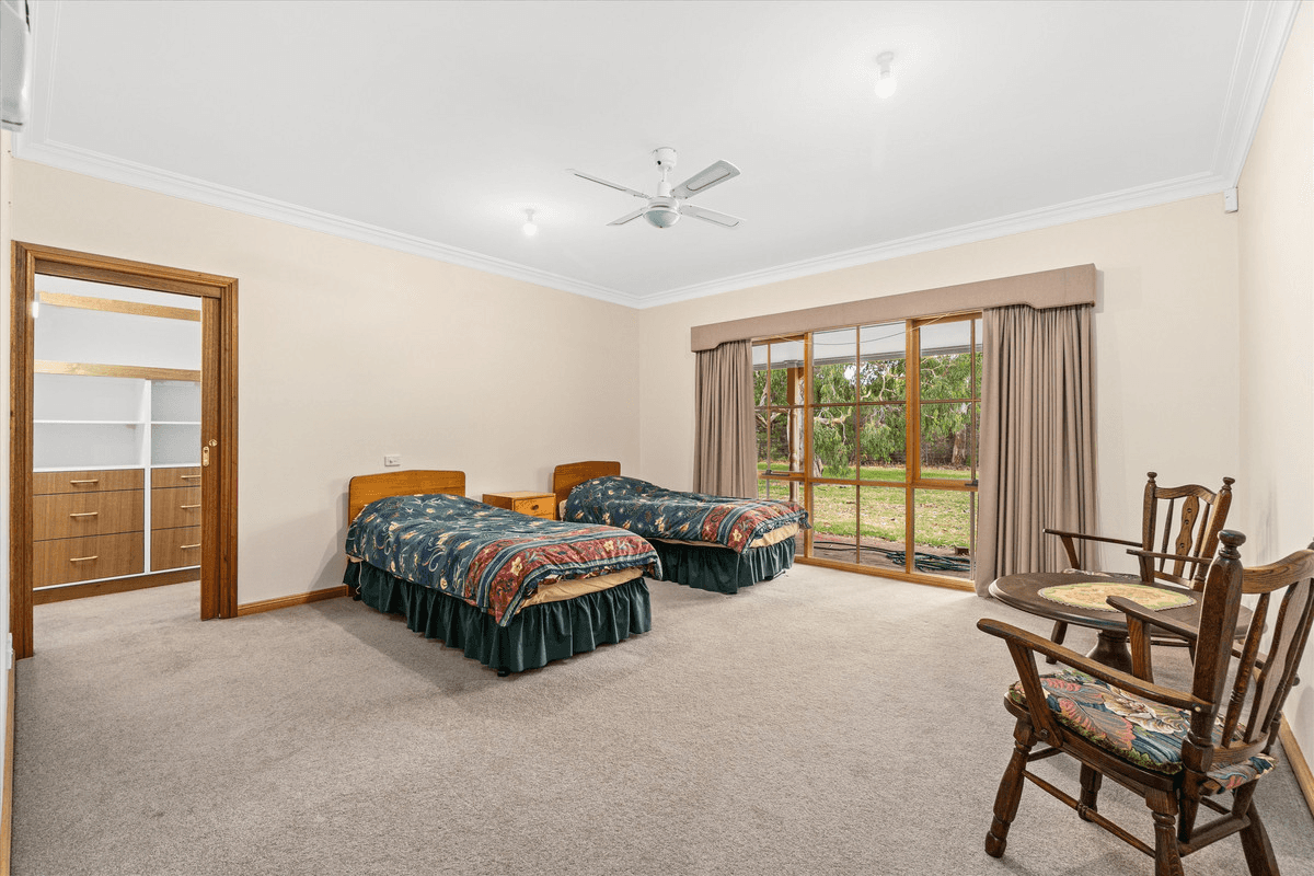 1 Glen Campbell Court, Sale, VIC 3850