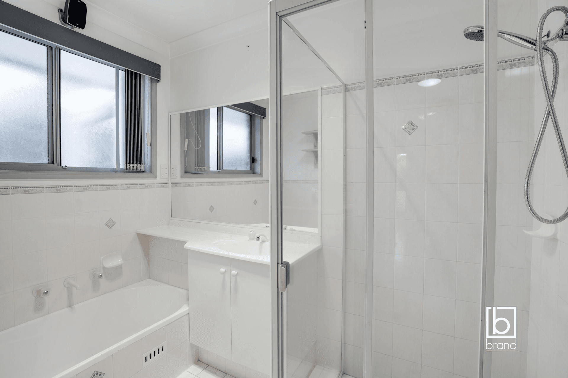 43 Blueridge Drive, BLUE HAVEN, NSW 2262