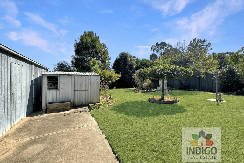 15 Beaumont Drive, Beechworth, VIC 3747