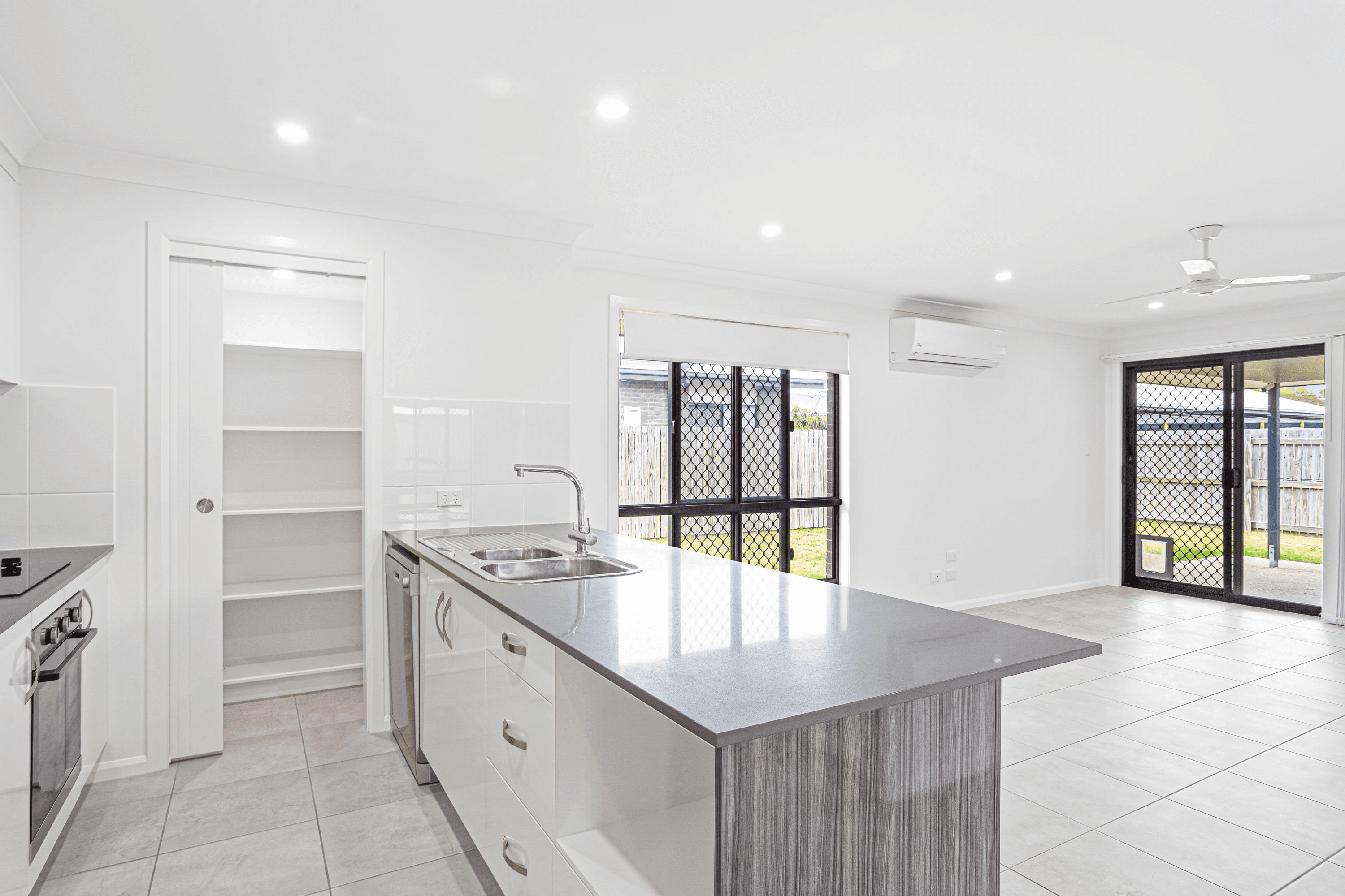 14 Silver Wattle Street, NORMAN GARDENS, QLD 4701