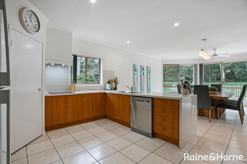 12 Belwood Place, POMONA, QLD 4568