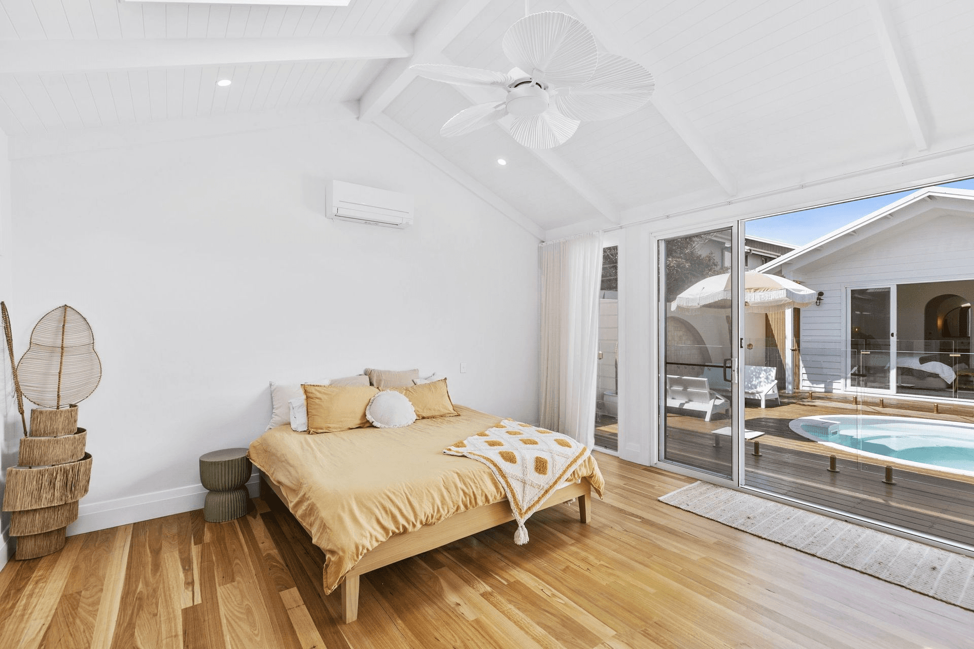 24 Bondi Road, The Entrance North, NSW 2261