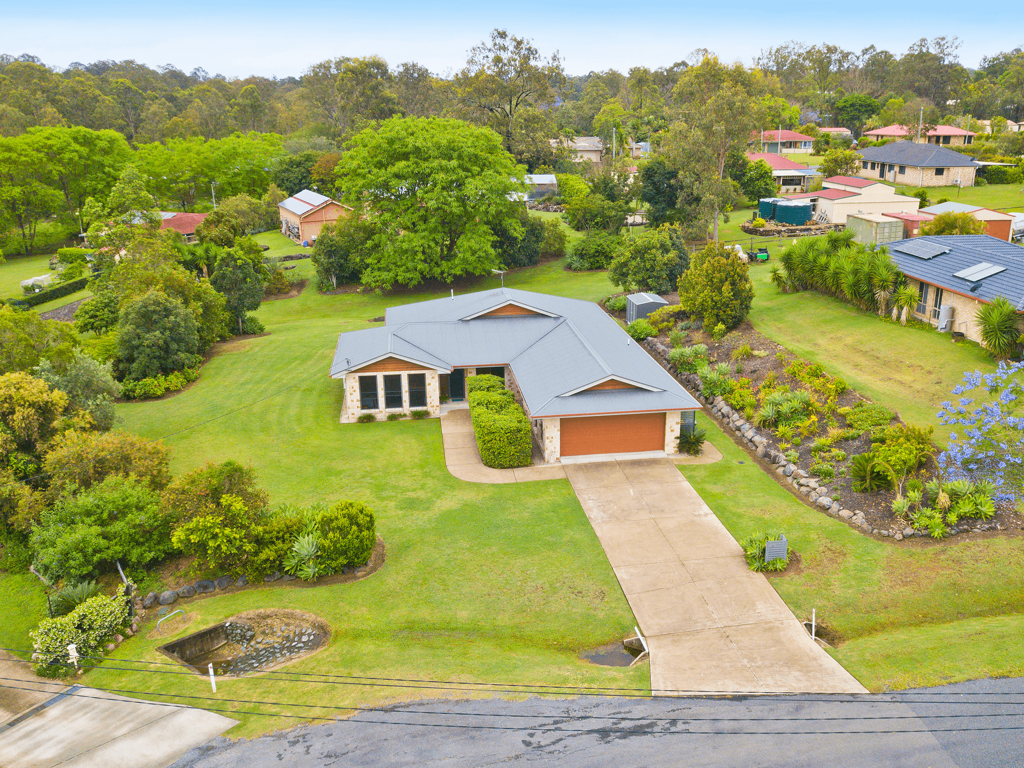 17 Aspen Way, GLENEAGLE, QLD 4285