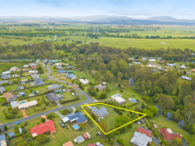 17 Aspen Way, GLENEAGLE, QLD 4285