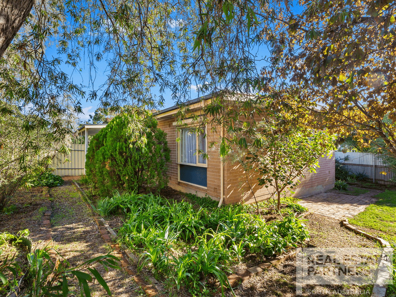 26 Pamela Drive, PARA HILLS, SA 5096