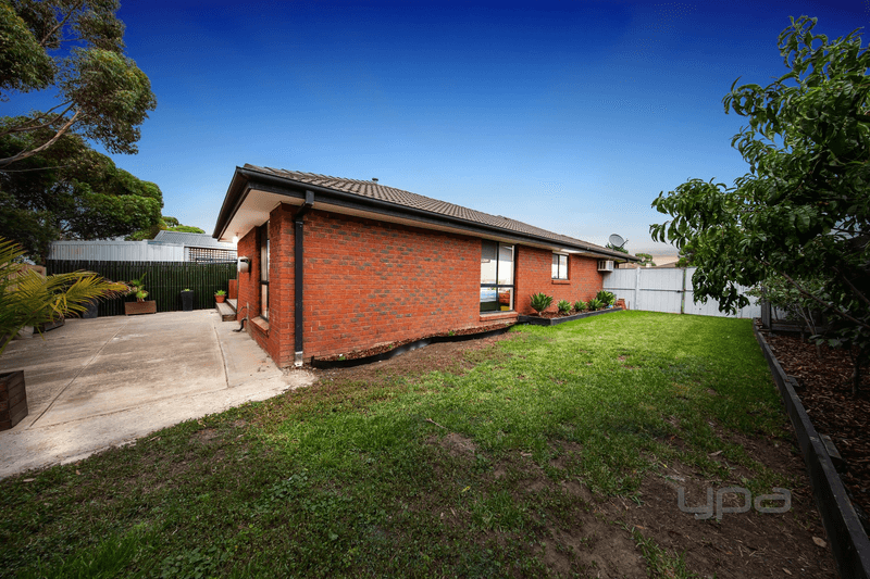 18 Darriwill Close, Delahey, VIC 3037