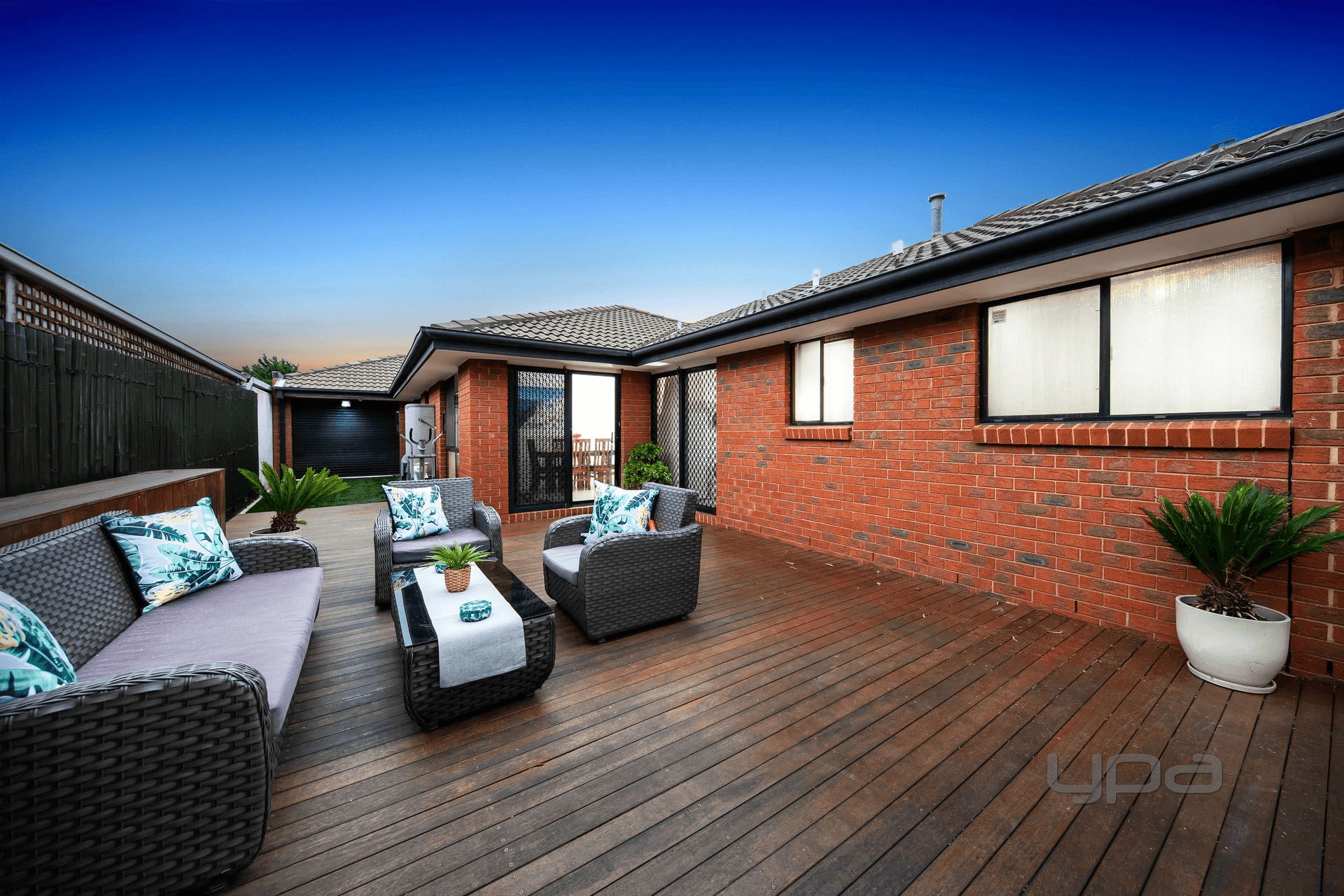 18 Darriwill Close, Delahey, VIC 3037