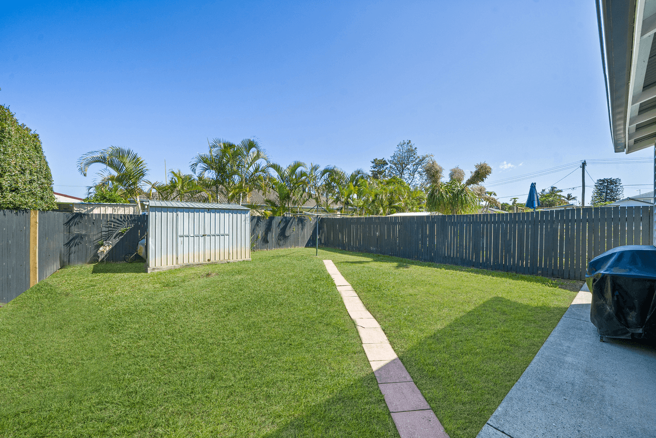 24 Maryborough Terrace, SCARBOROUGH, QLD 4020