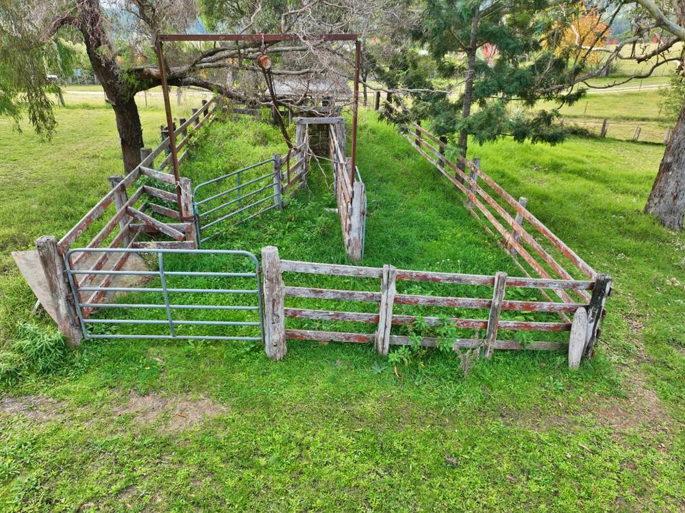 6 Genoa Street, TOWAMBA, NSW 2550