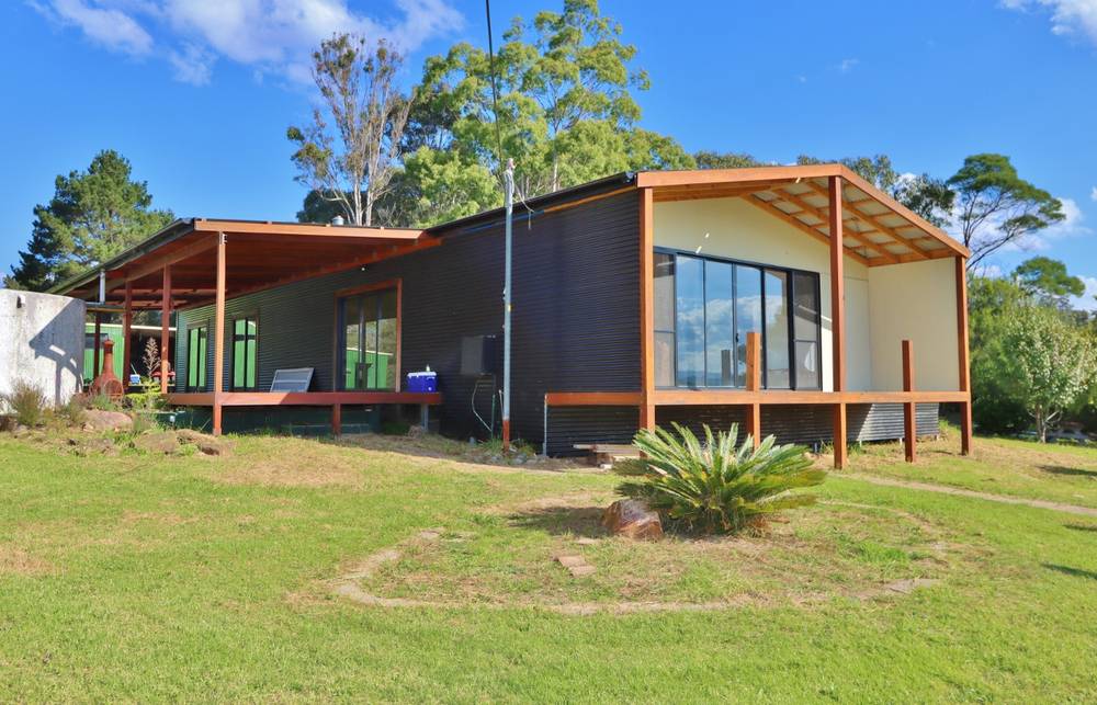 6 Genoa Street, TOWAMBA, NSW 2550