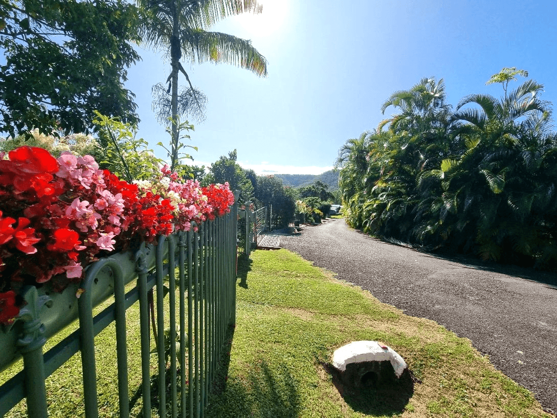 4-28 Tinaroo Falls Dam Road, TINAROO, QLD 4872