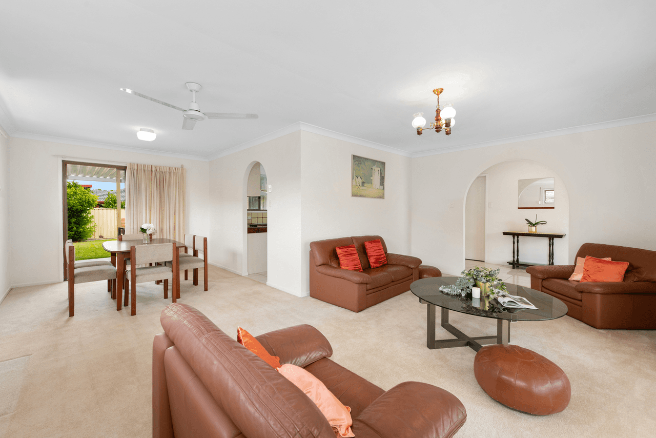 81 Meadowlands Road, CARINDALE, QLD 4152