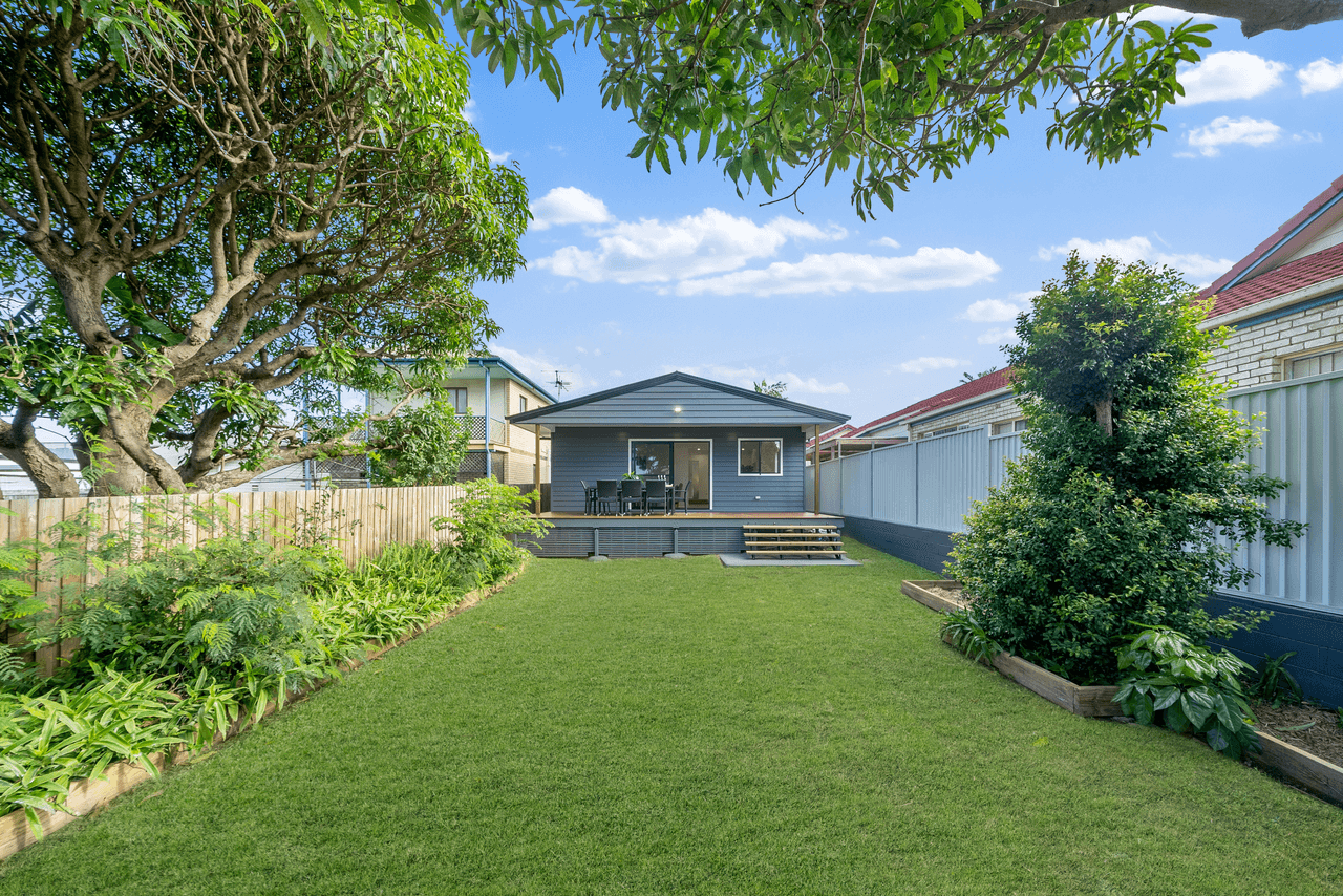 6 Keenan Street, MARGATE, QLD 4019