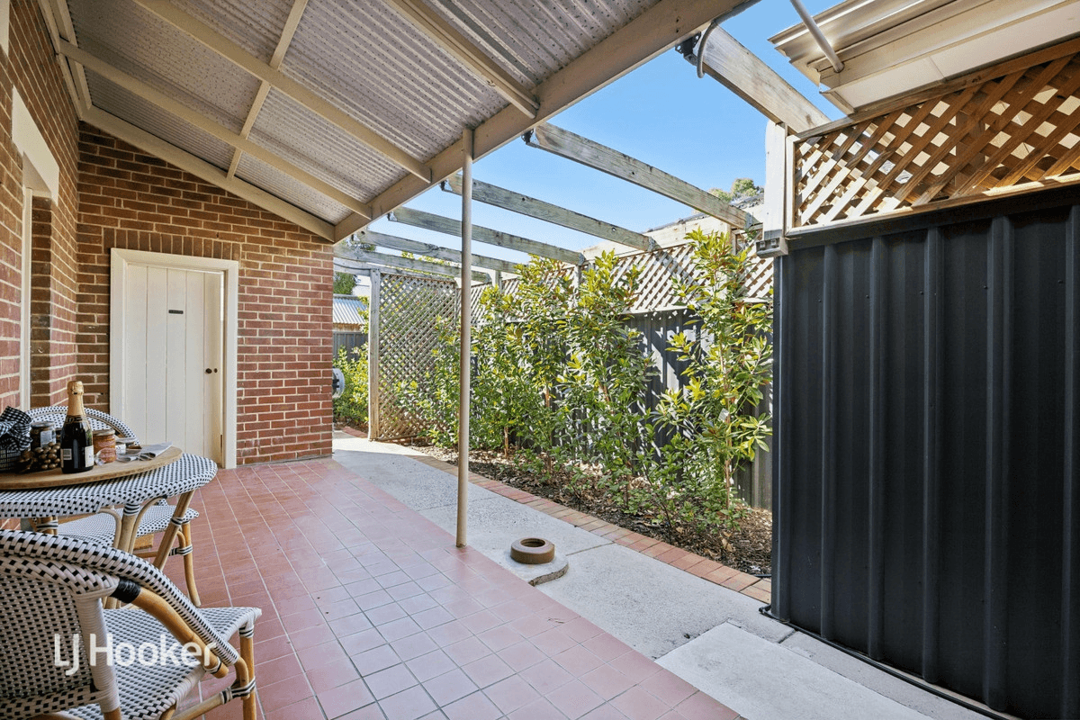 1 Farah Place, Cumberland Park, SA 5041