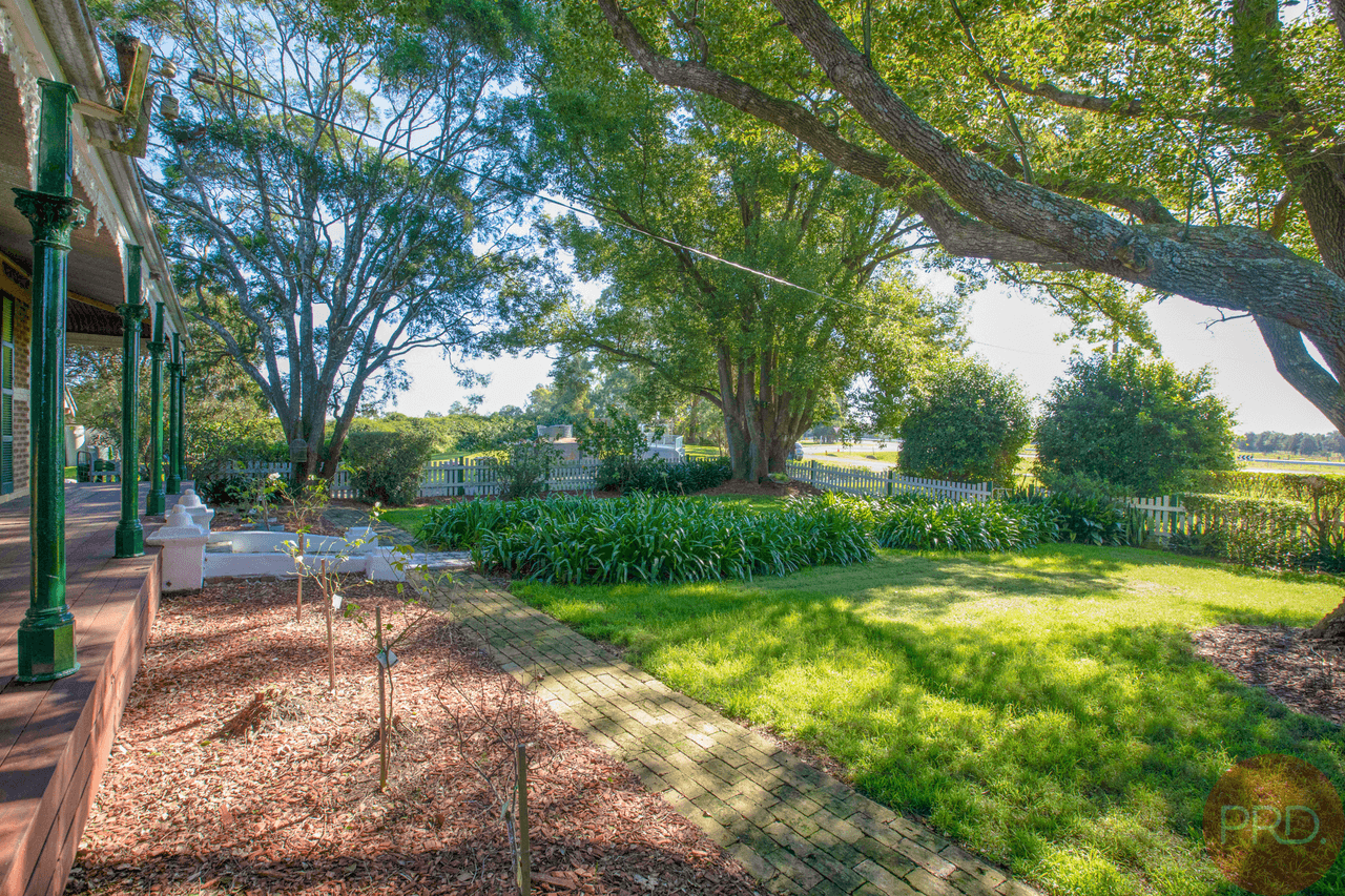 1 Woodberry Road, MILLERS FOREST, NSW 2324