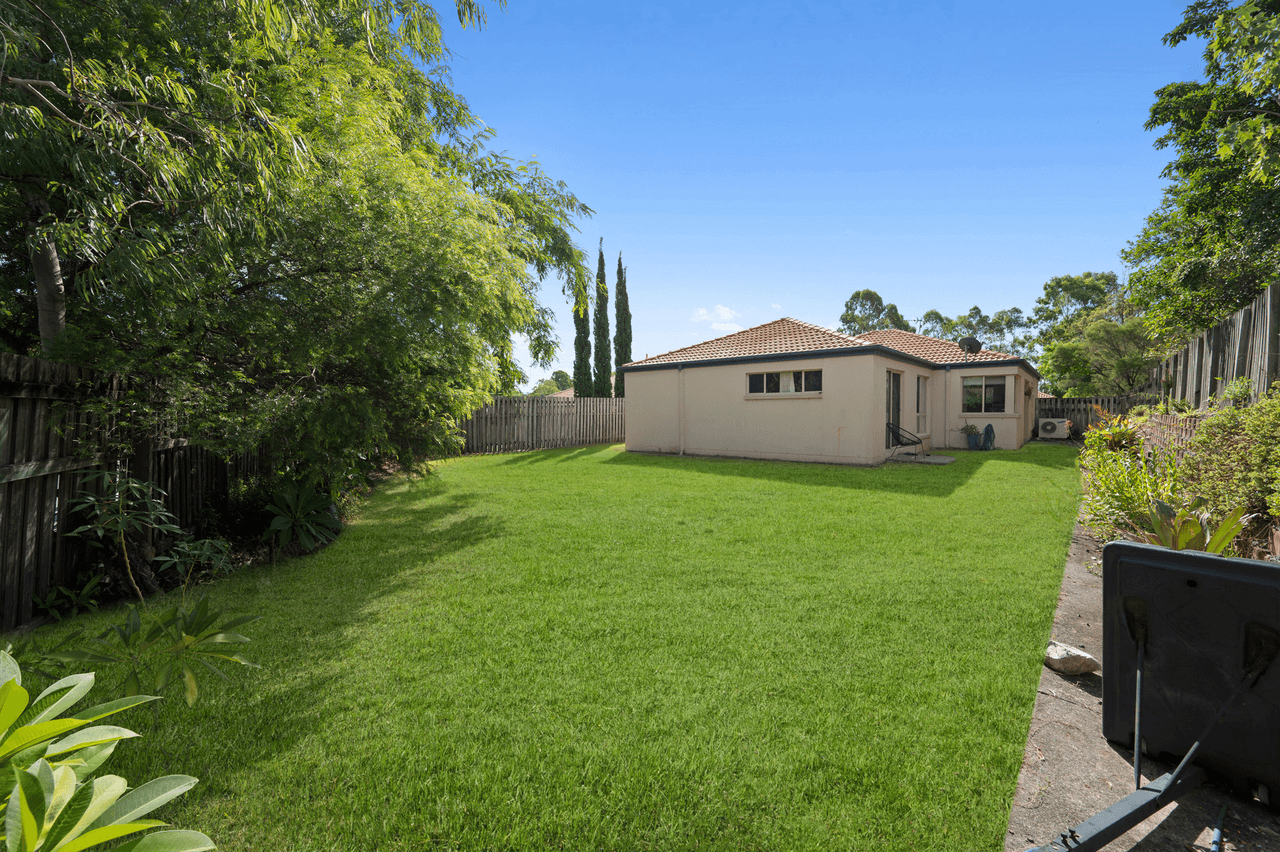 10/1-5 Studio Drive, PACIFIC PINES, QLD 4211