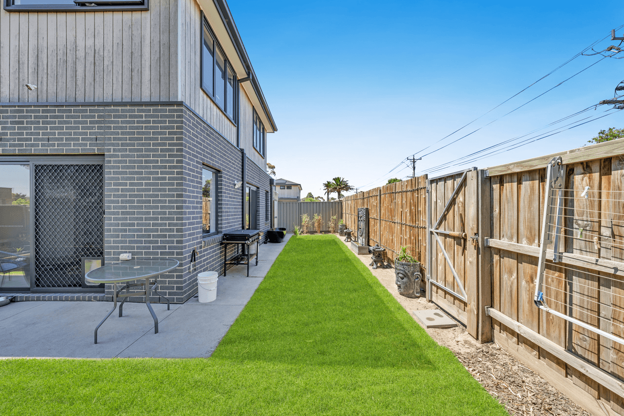 4/1 Sutton Crescent, CARRUM DOWNS, VIC 3201