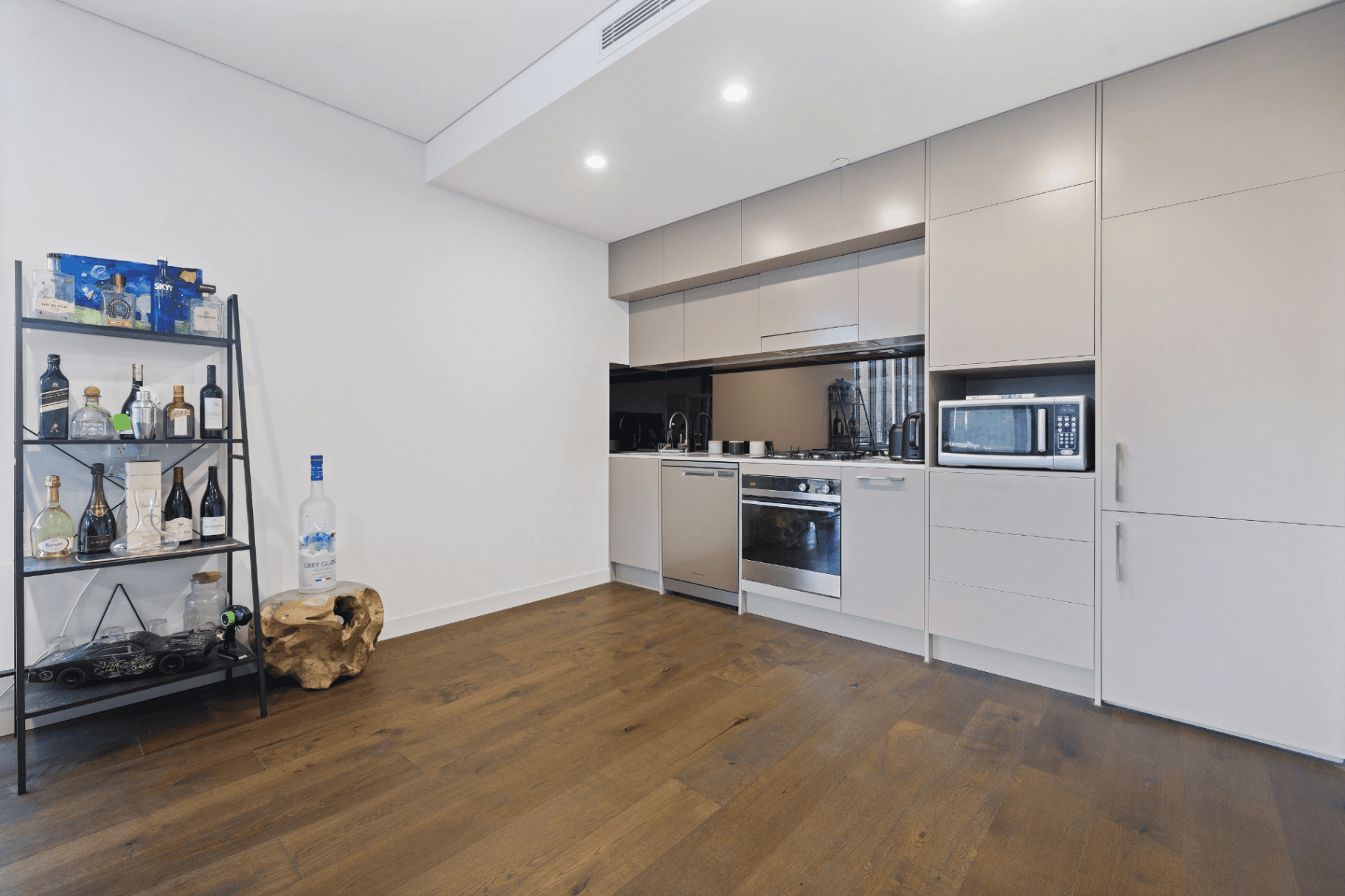 606/159 Mann Street, Gosford, NSW 2250