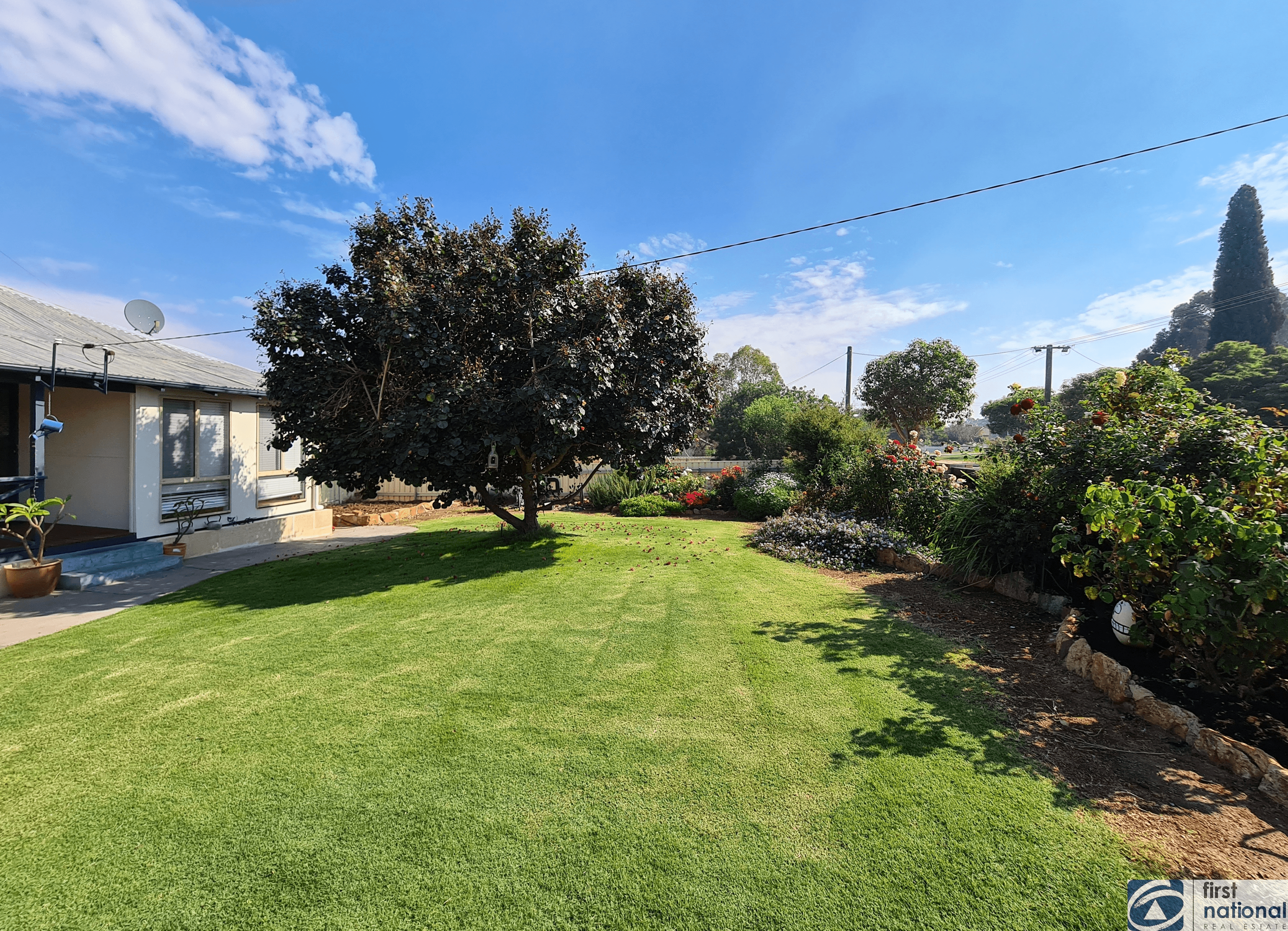 24 Hopetoun Avenue, NORTHAM, WA 6401