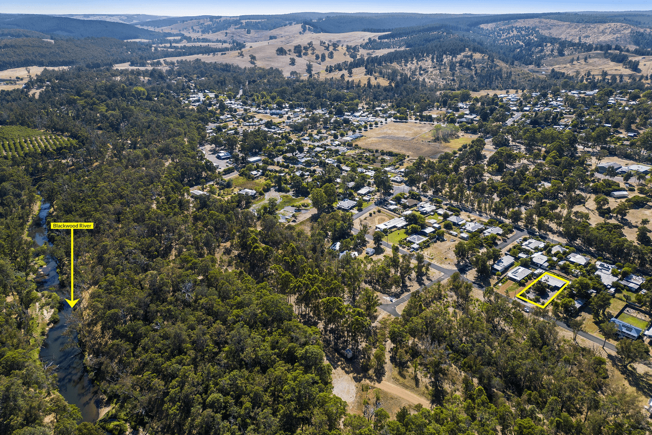 17 Wilson Street, NANNUP, WA 6275