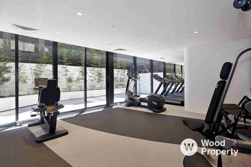 1212/12 Queens Road, Melbourne, VIC 3004