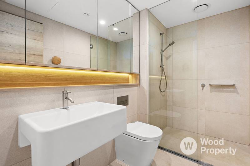 1212/12 Queens Road, Melbourne, VIC 3004