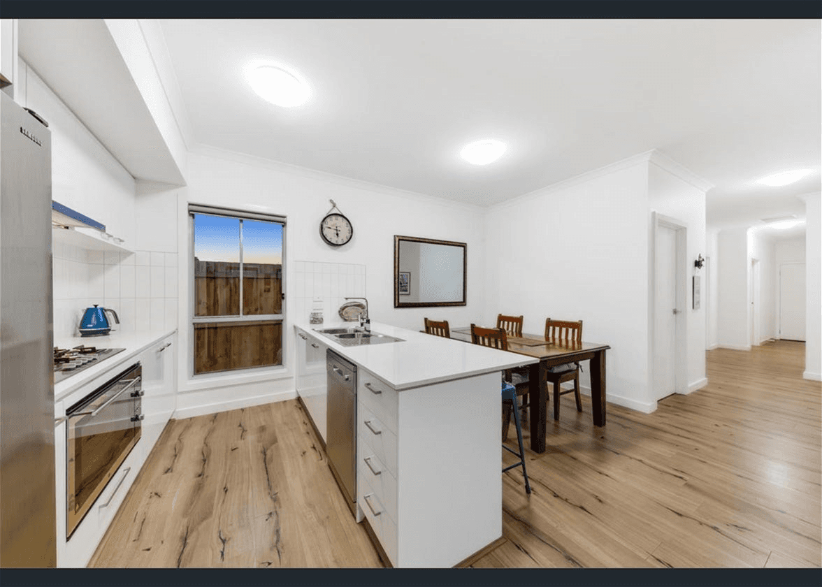 18 Lam Wy, BROOKFIELD, VIC 3338
