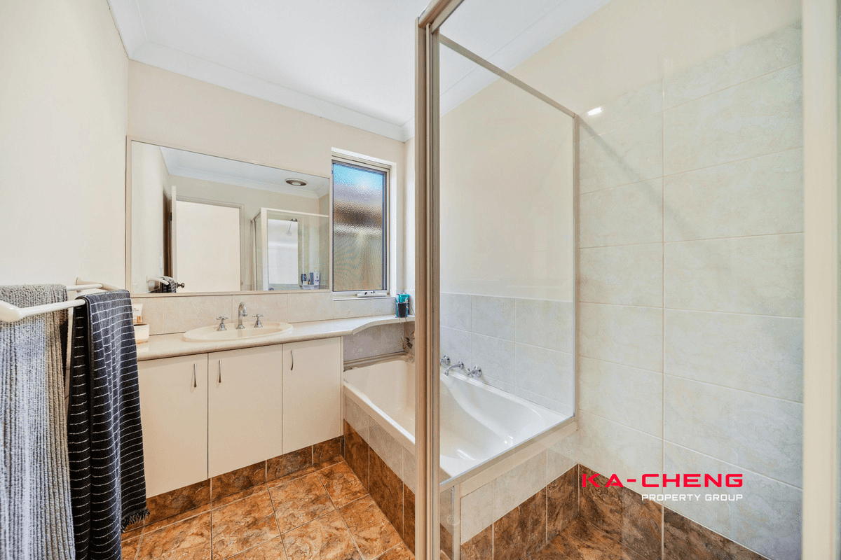 83 Ivanhoe Street, Morley, WA 6062