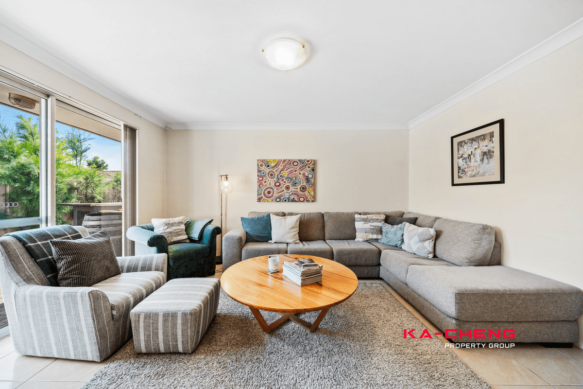 83 Ivanhoe Street, Morley, WA 6062