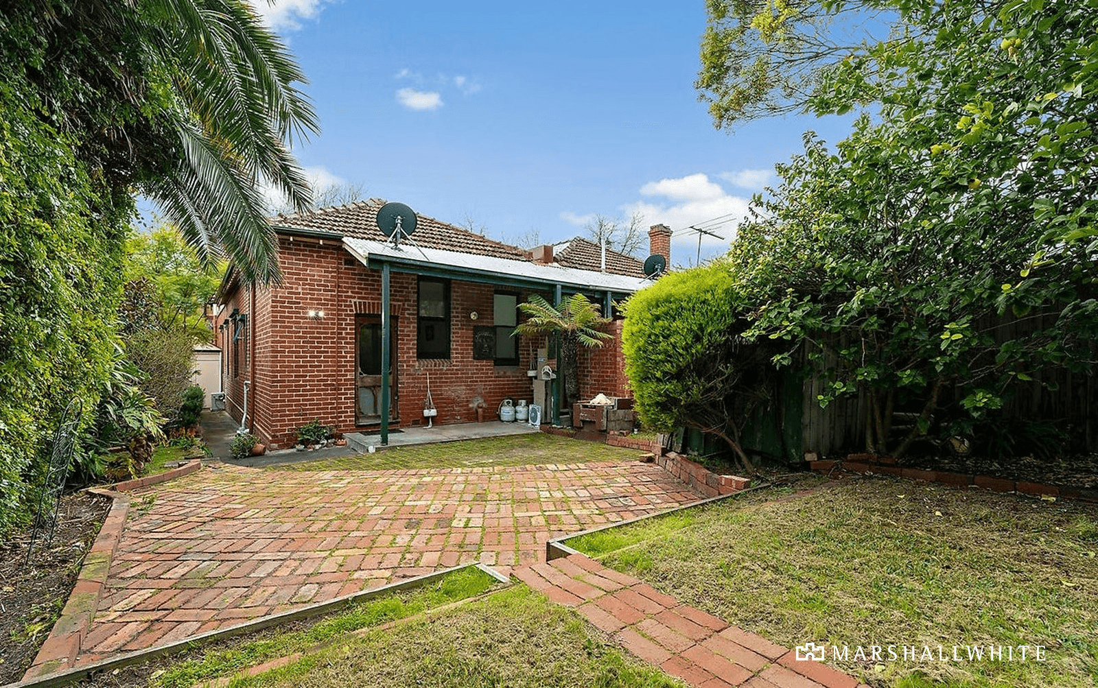 1 Torrington Street, Canterbury, VIC 3126