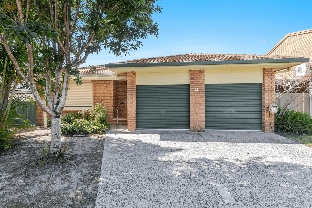 4 Willow Way, YAMBA, NSW 2464