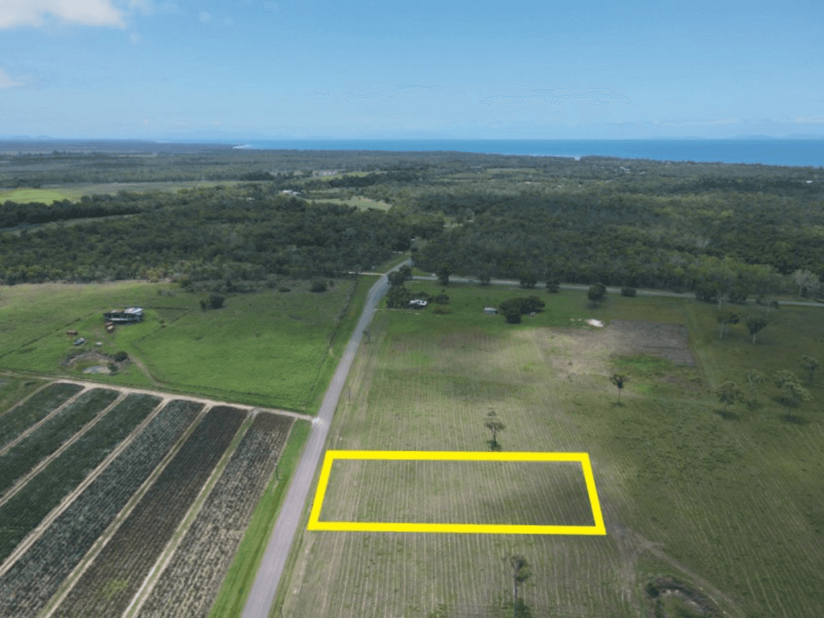 Balgal Beach Road, Balgal Beach, QLD 4816