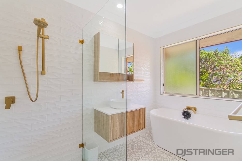 4 Cherry Court, Banora Point, NSW 2486