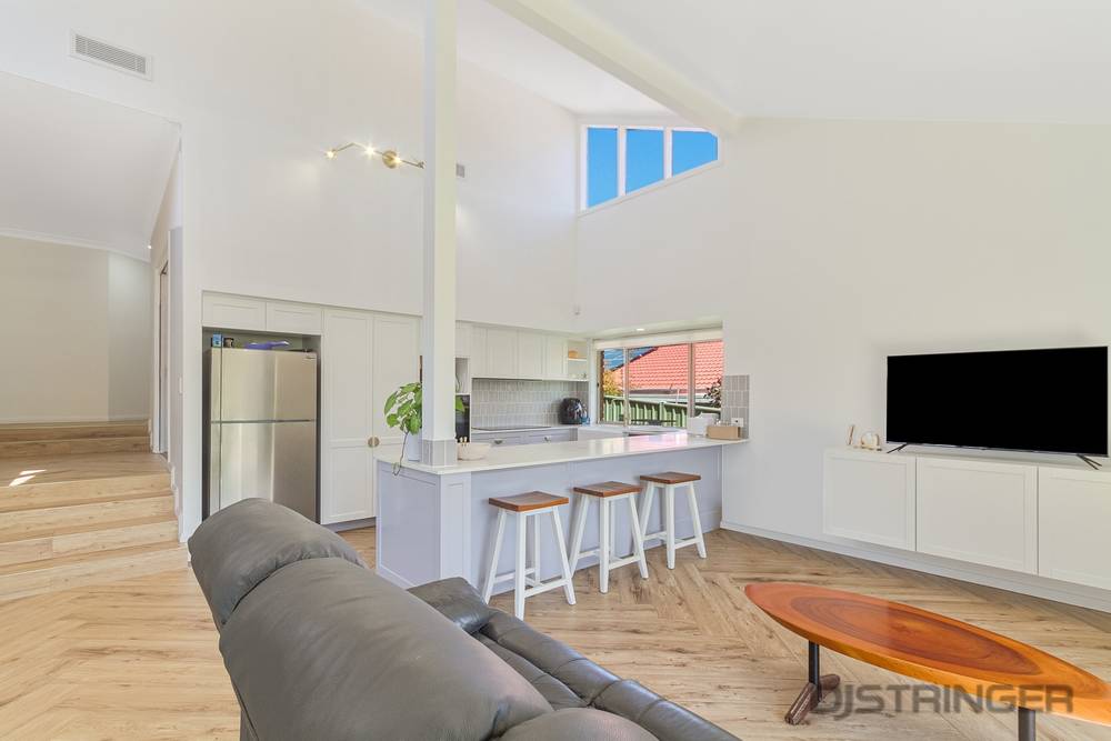 4 Cherry Court, Banora Point, NSW 2486