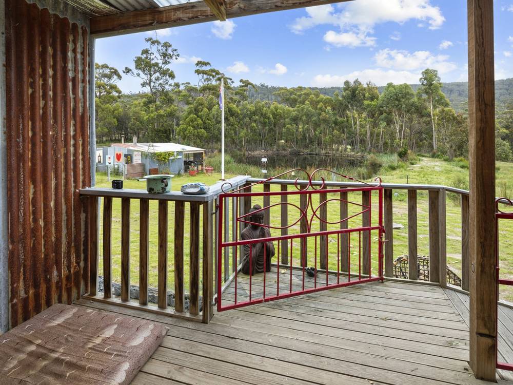 1 Barnard Drive, BICHENO, TAS 7215
