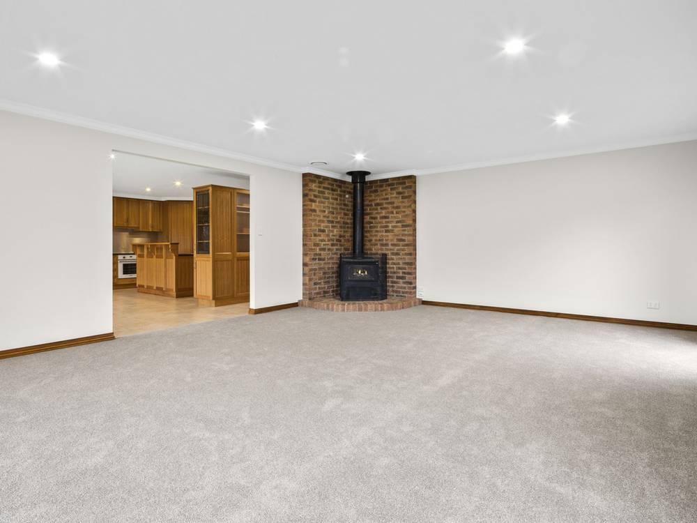 1 Barnard Drive, BICHENO, TAS 7215