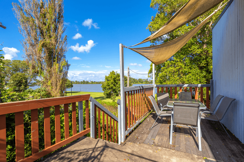 1A Manning Street, TAREE, NSW 2430