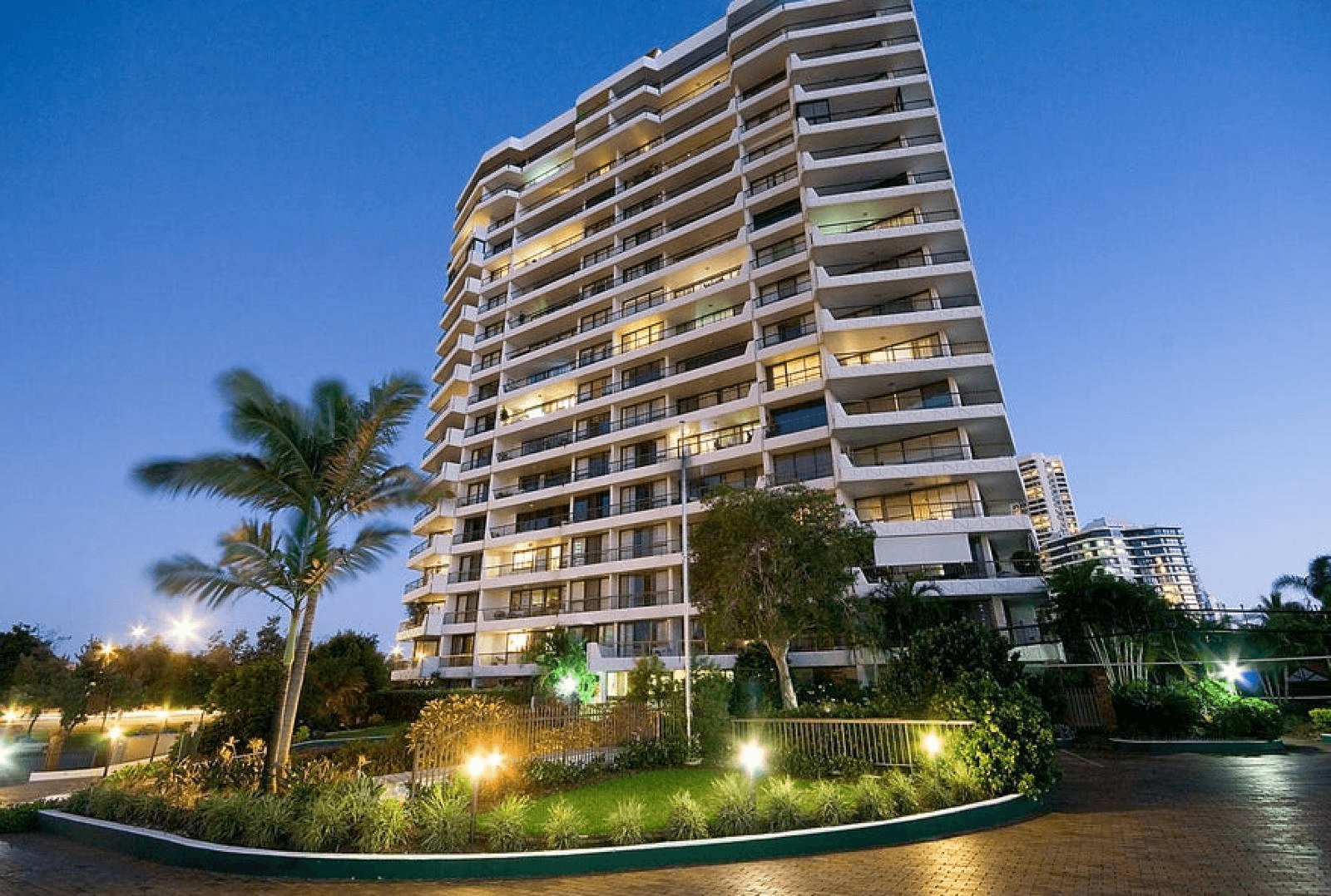 31/18 Commodore Drive, Surfers Paradise, QLD 4217