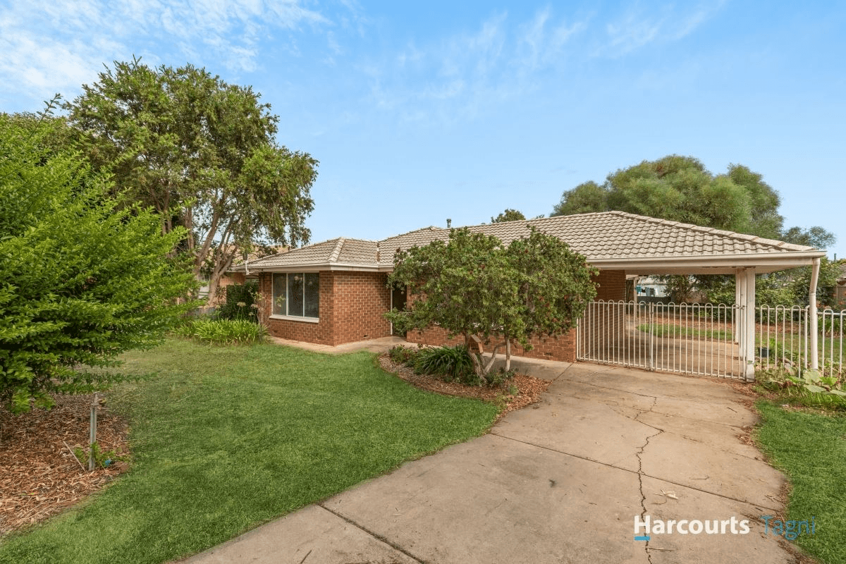 13 Playford Drive, Morphett Vale, SA 5162