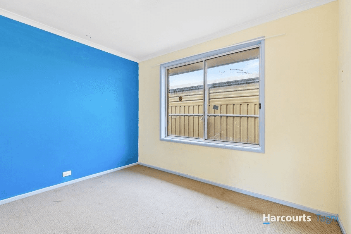 13 Playford Drive, Morphett Vale, SA 5162