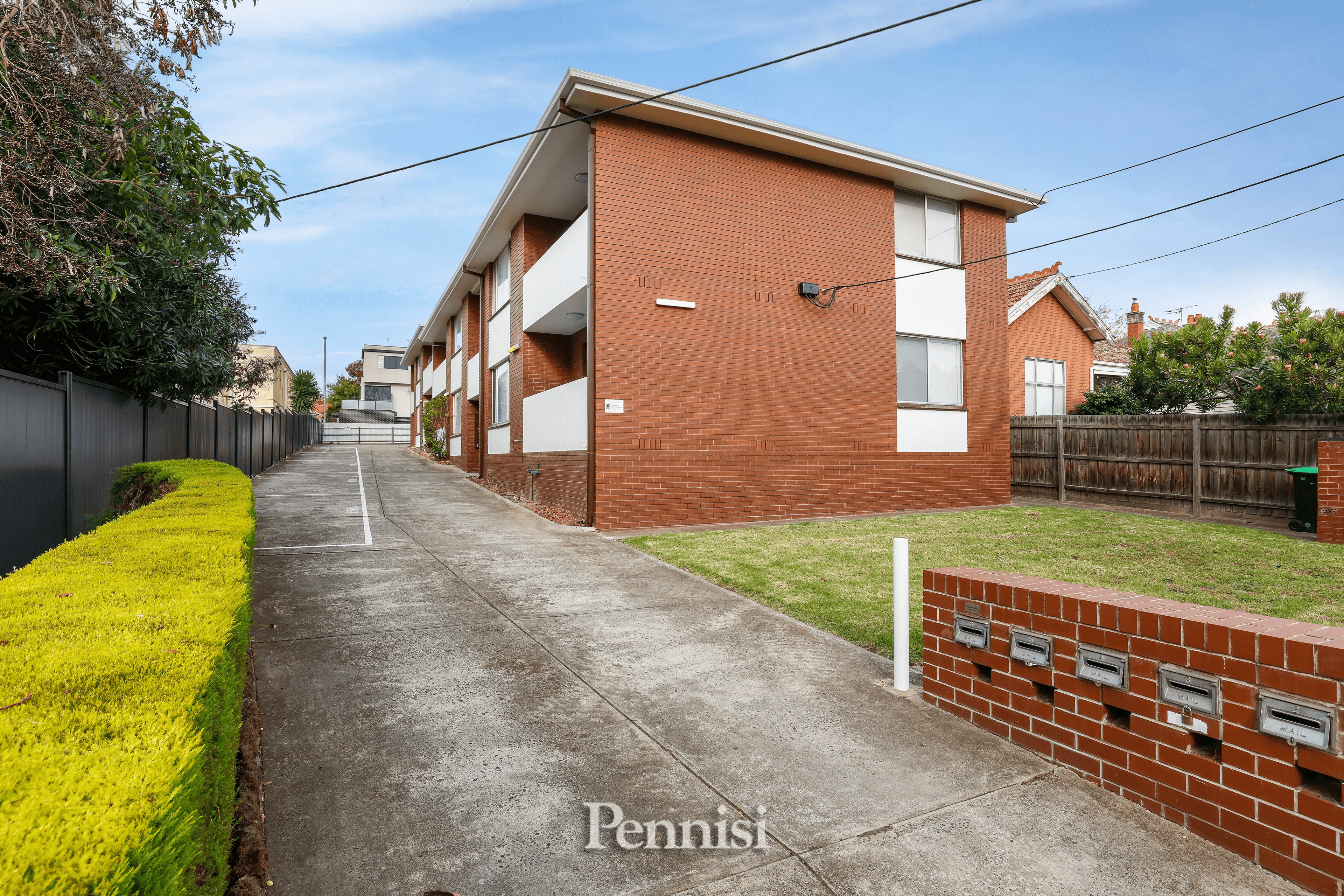 6/8 Violet Street, Essendon, VIC 3040