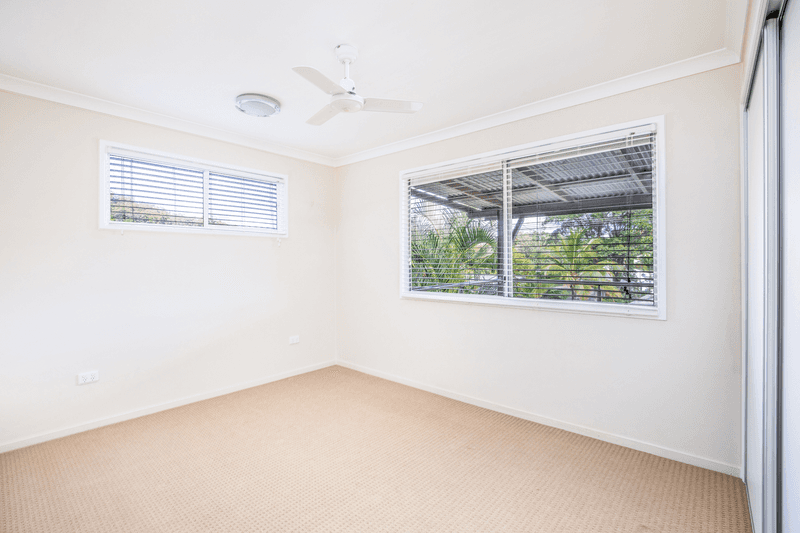 17 Green Valley Drive, Rainbow Beach, QLD 4581