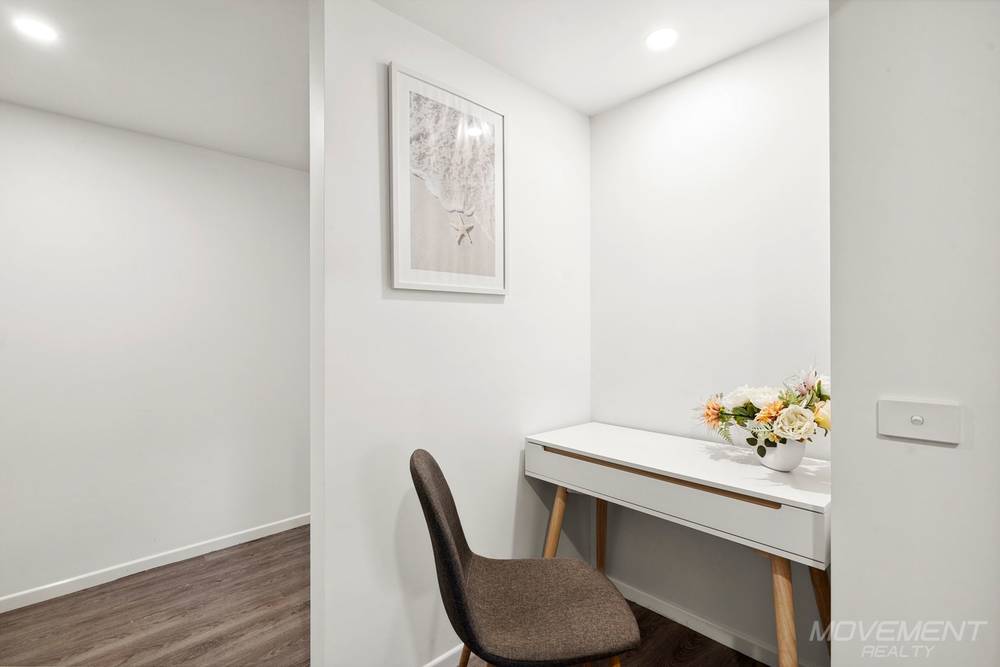 5 Charles Crescent, Beachmere, QLD 4510