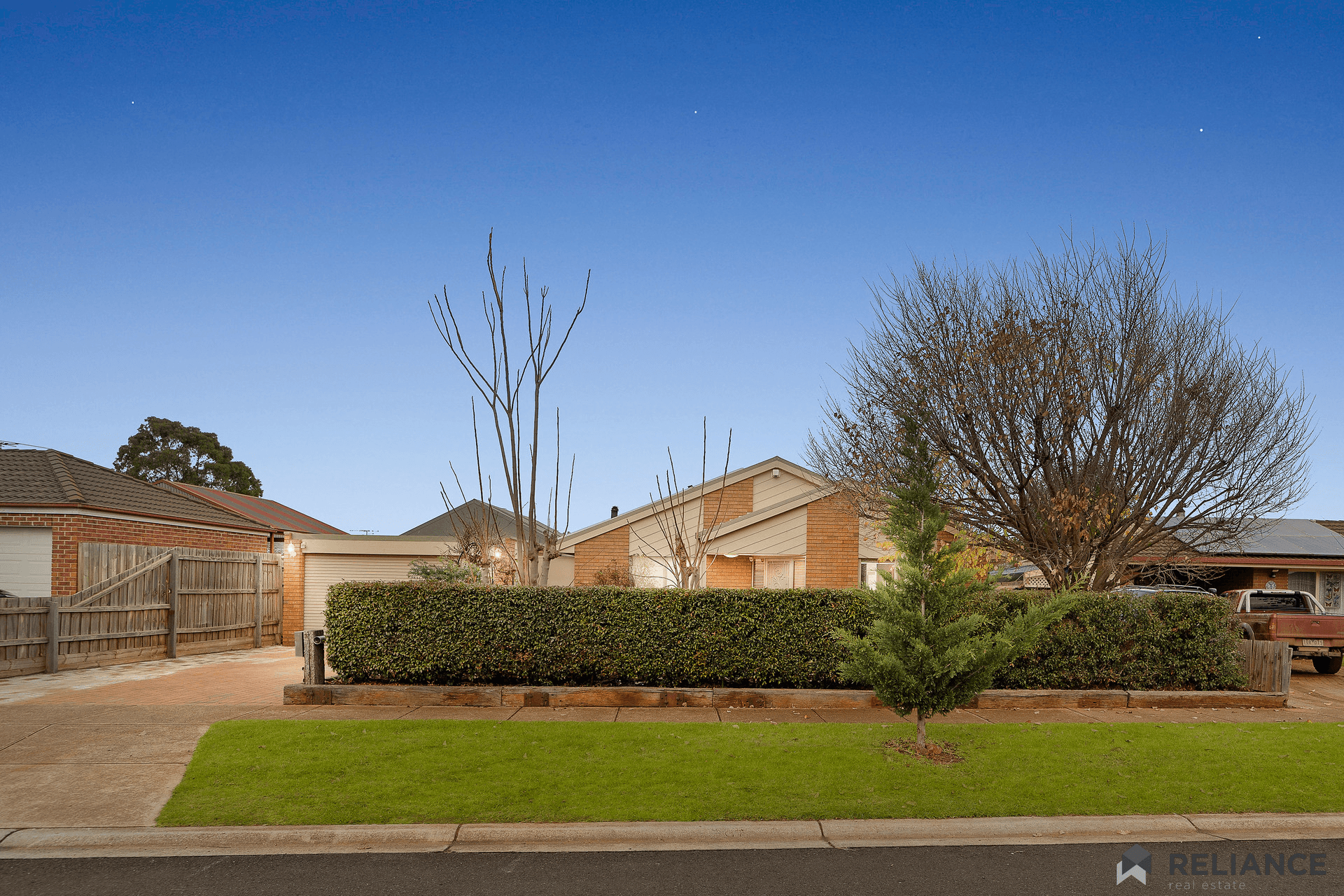 3 Clarendon Drive, Melton South, VIC 3338