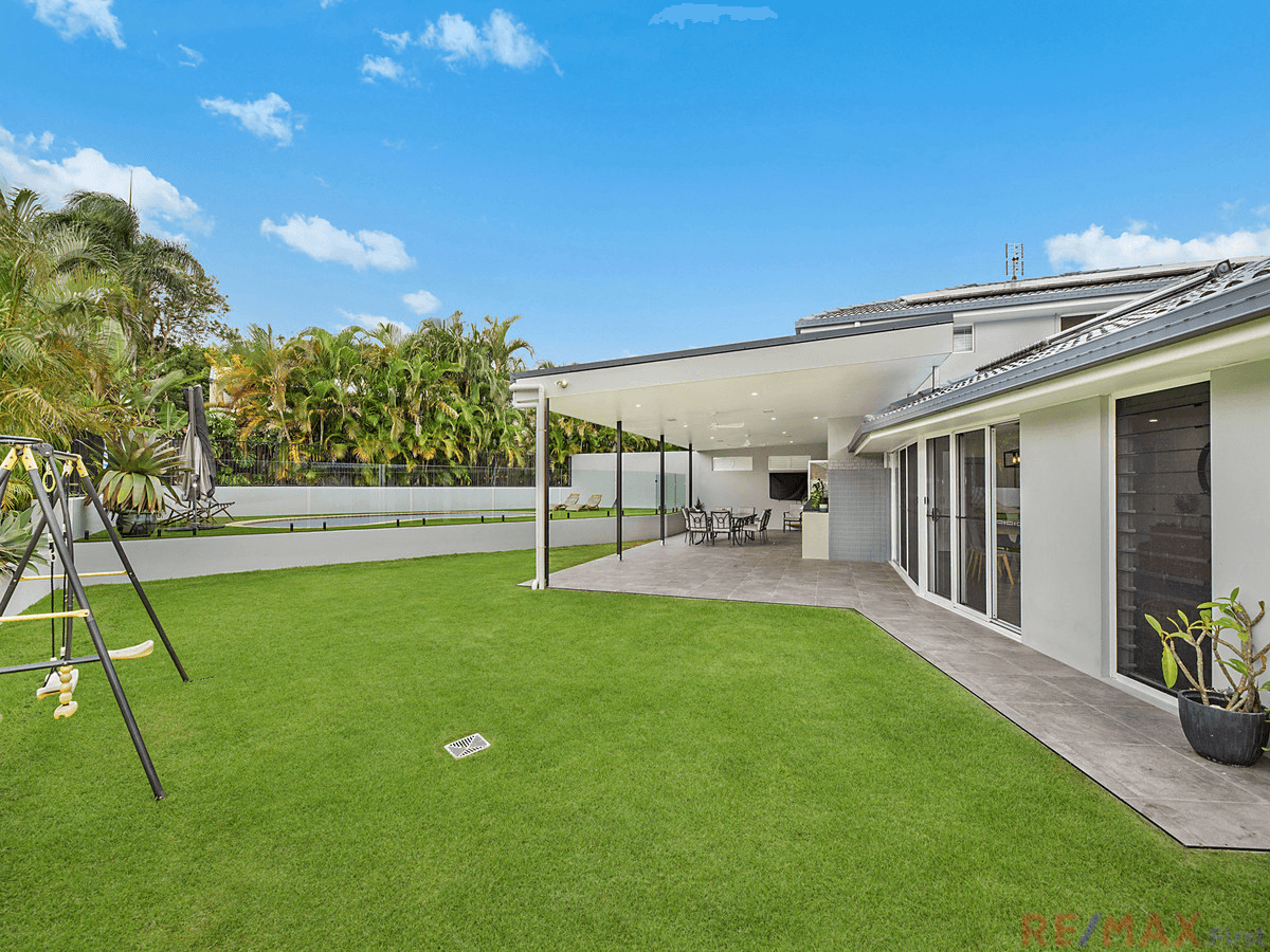 1 Pinewood Street, LITTLE MOUNTAIN, QLD 4551