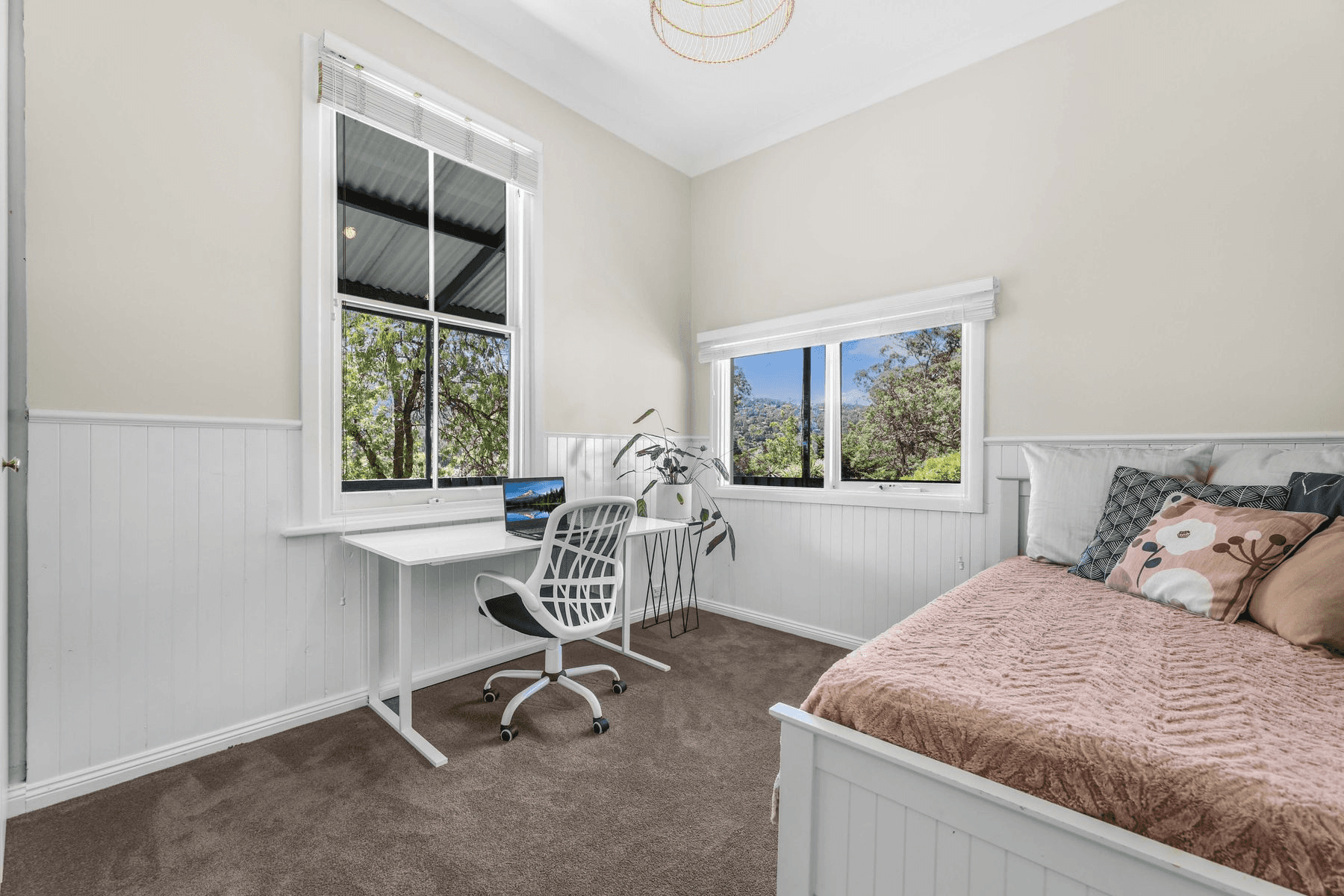 15 Ferndale Road, UPPER FERNTREE GULLY, VIC 3156