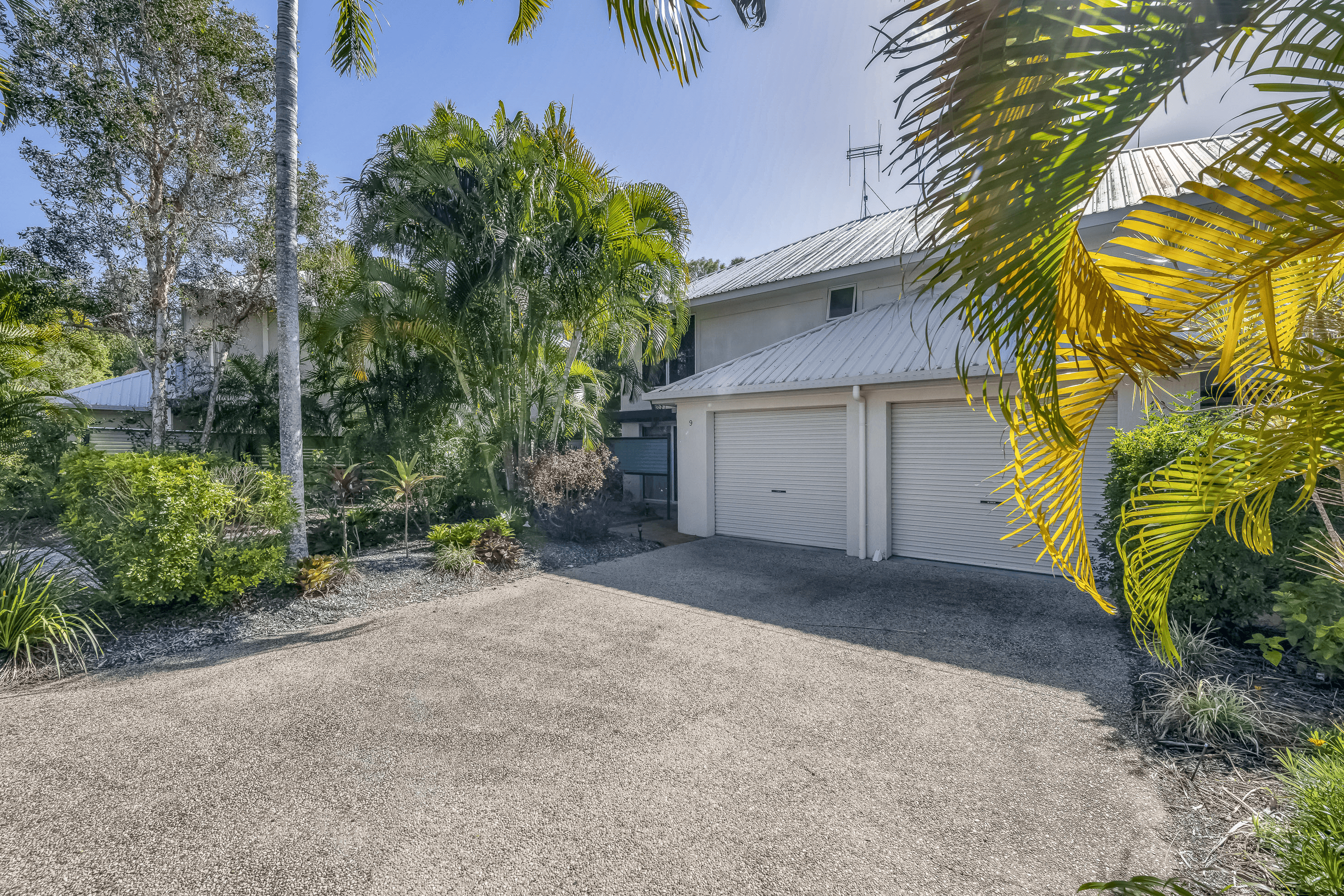 Unit 9/2 Sylvan Dr, Moore Park Beach, QLD 4670