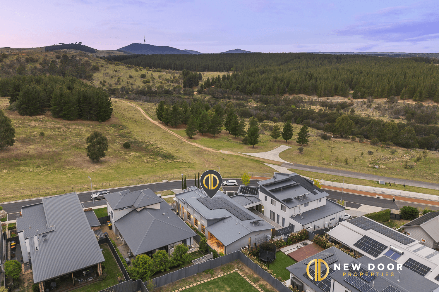 77 Annabelle View, COOMBS, ACT 2611