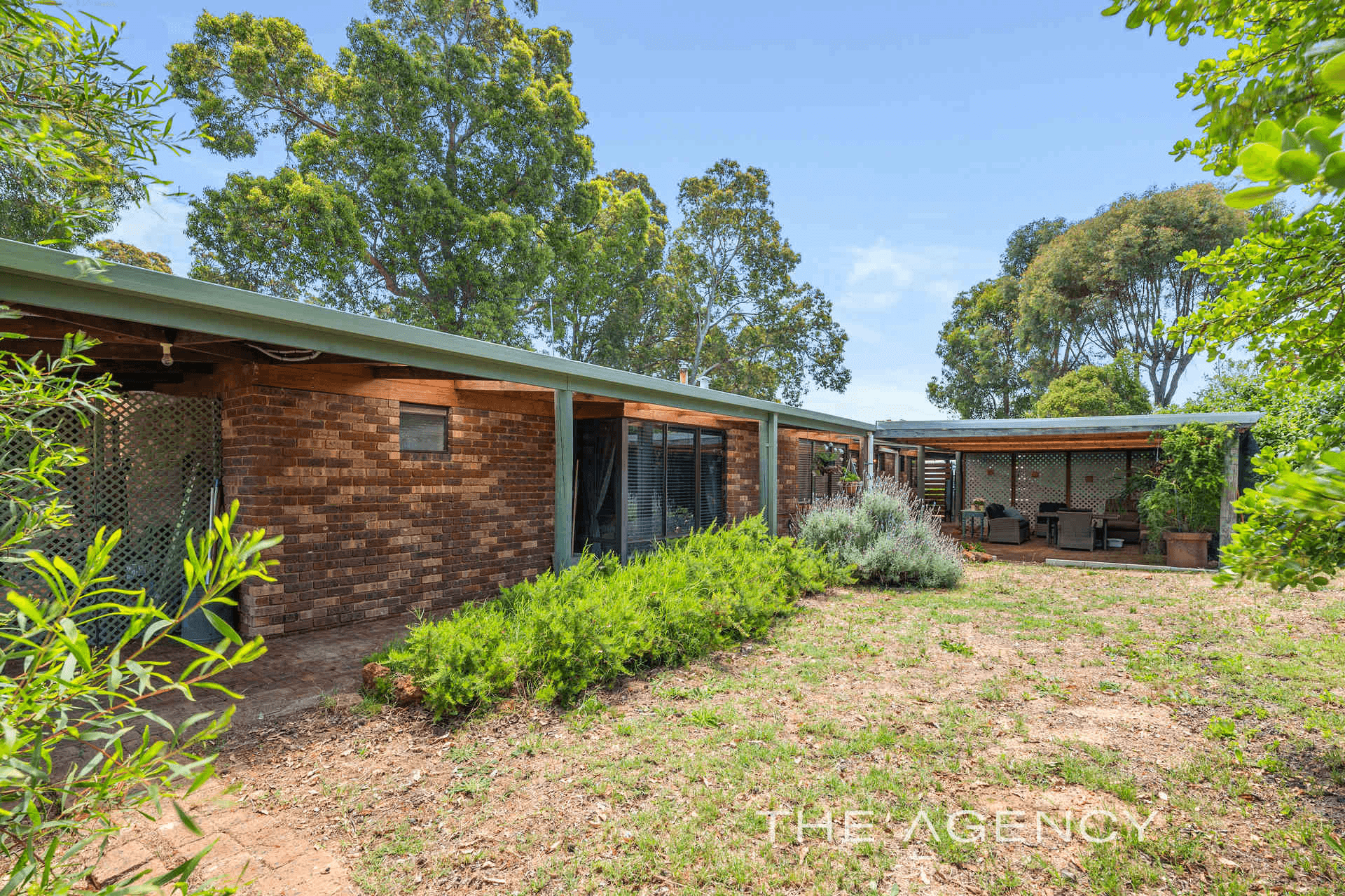 5 Hilltop Close, Mahogany Creek, WA 6072